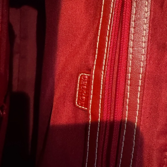 George Red Leather Shoulder Bag with Buckle Details - Picture 6 of 6